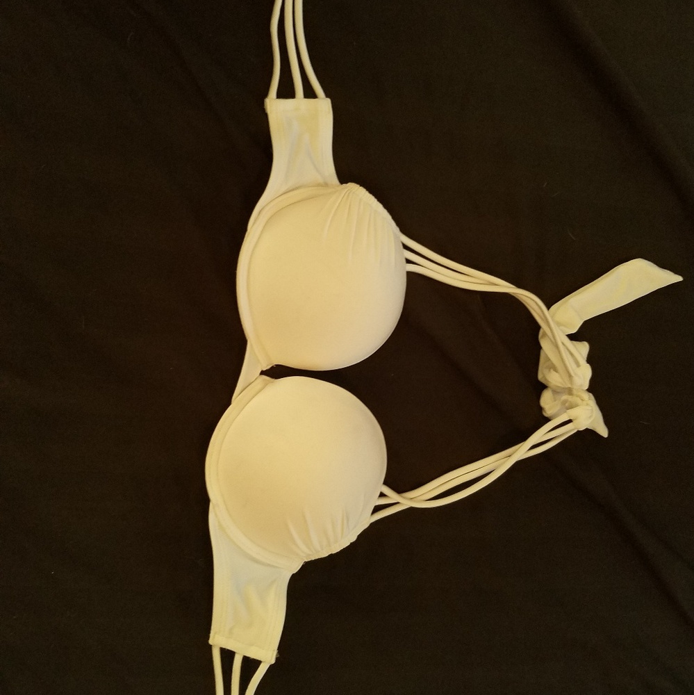 Bikini top